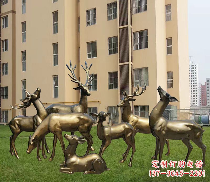 山西高贵典雅的梅花鹿铜雕