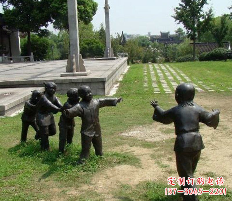山西老鹰雕塑,巧妙玩耍、永记美好
