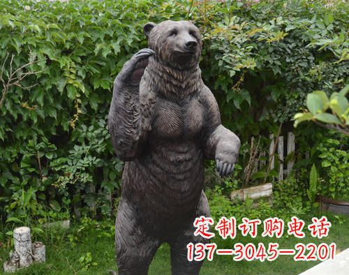 山西仿真狗熊铜雕,体现野性的自然美丽