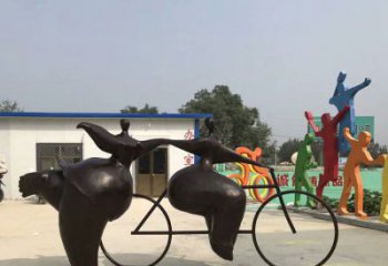 山西青春无悔，精致自行车雕塑