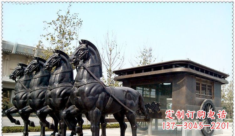 山西传统古典马车铜雕塑