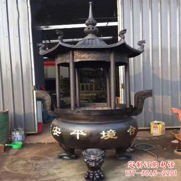 山西精美古代铜香炉雕塑,成就您的家庭情调