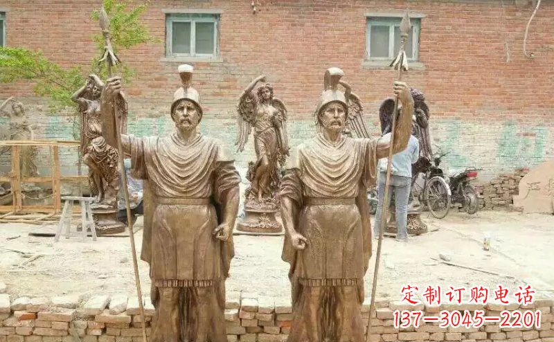 山西古罗马风情,精致雕刻的“战士雕塑”