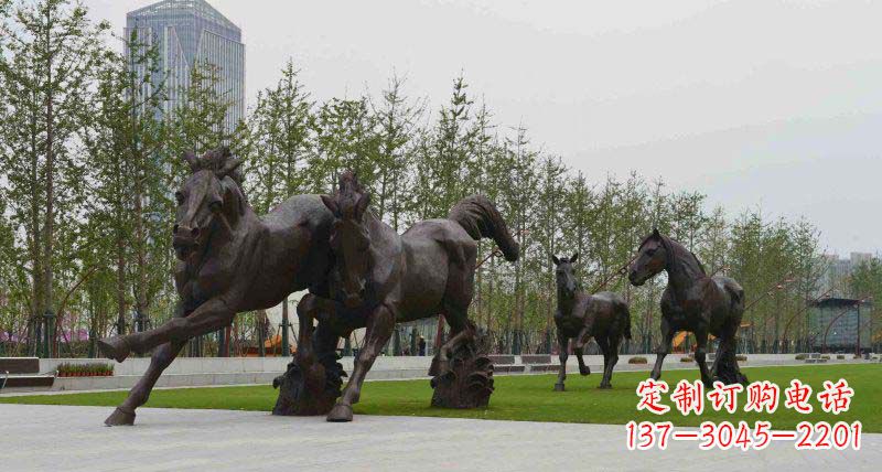 山西广场奔马动物铜雕