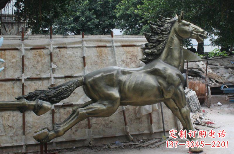 山西逸致领雕:广场奔马动物铜雕