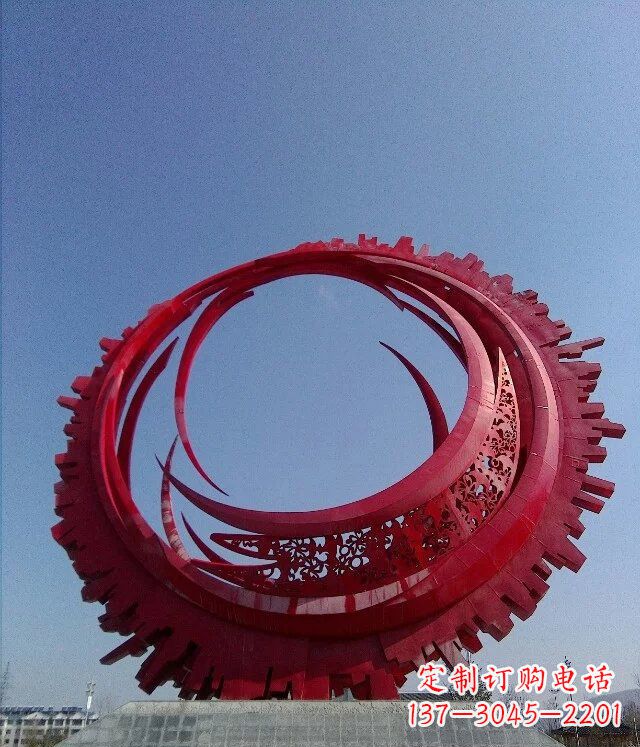 山西精致而又引人注目的不锈钢齿轮雕塑