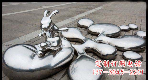 山西卓越不锈钢兔子雕塑