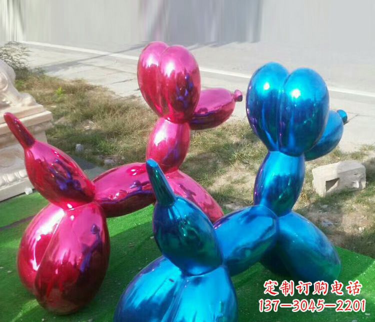 山西中领雕塑:精美不锈钢小狗雕塑,给您带来温馨的家庭氛围!