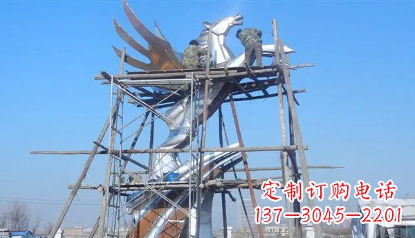 山西不锈钢飞马雕塑,给广场一个灵动之美