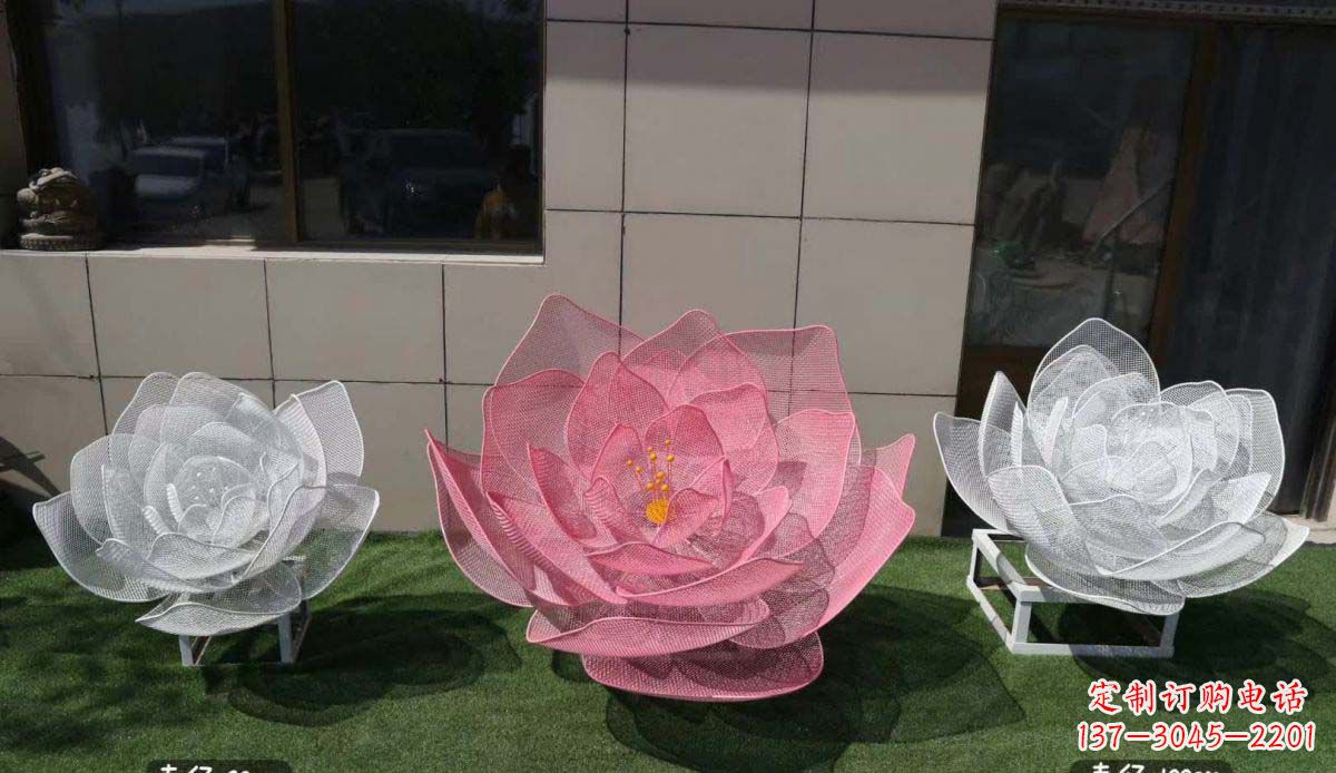 山西广场不锈钢荷花雕塑