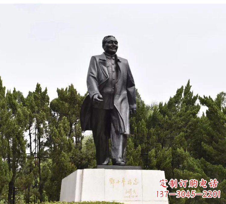 山西尊贵经典,中国历史巨人邓小平铜雕