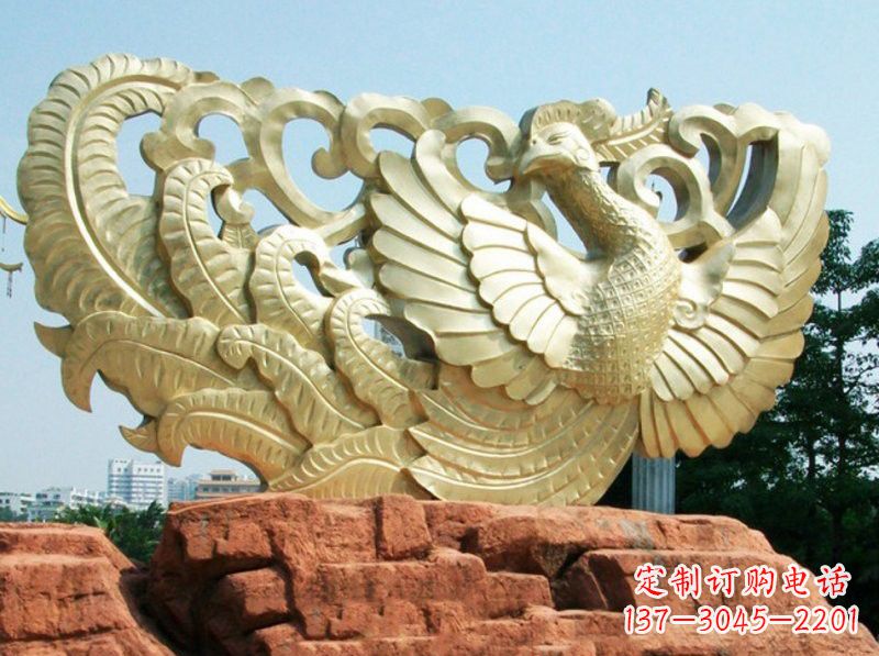 山西欣赏瑰丽的凤凰铜雕