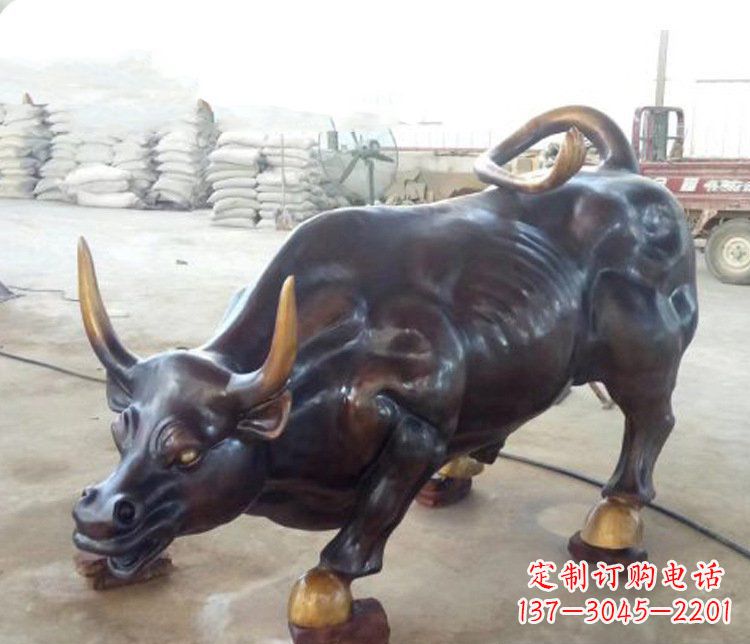 山西广场华尔街牛玻璃钢仿铜动物雕塑