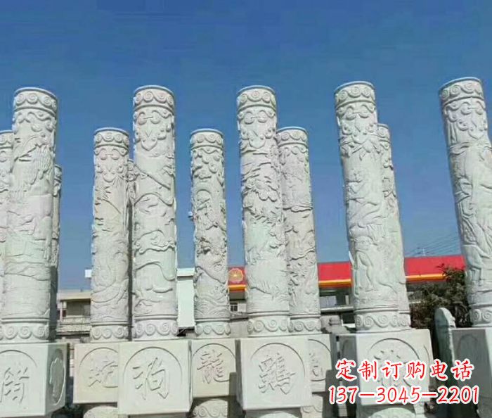 山西来自中国文化的十二生肖雕塑
