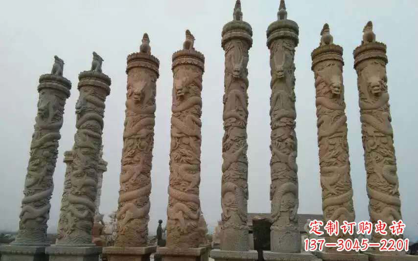 山西风格独特的盘龙石雕
