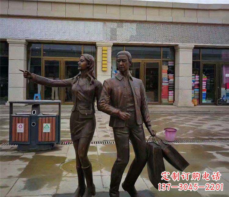 山西唯爱永恒:情侣雕塑