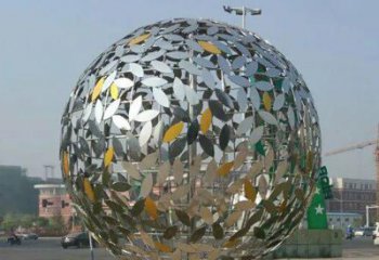 山西广场不锈钢树叶镂空球雕塑