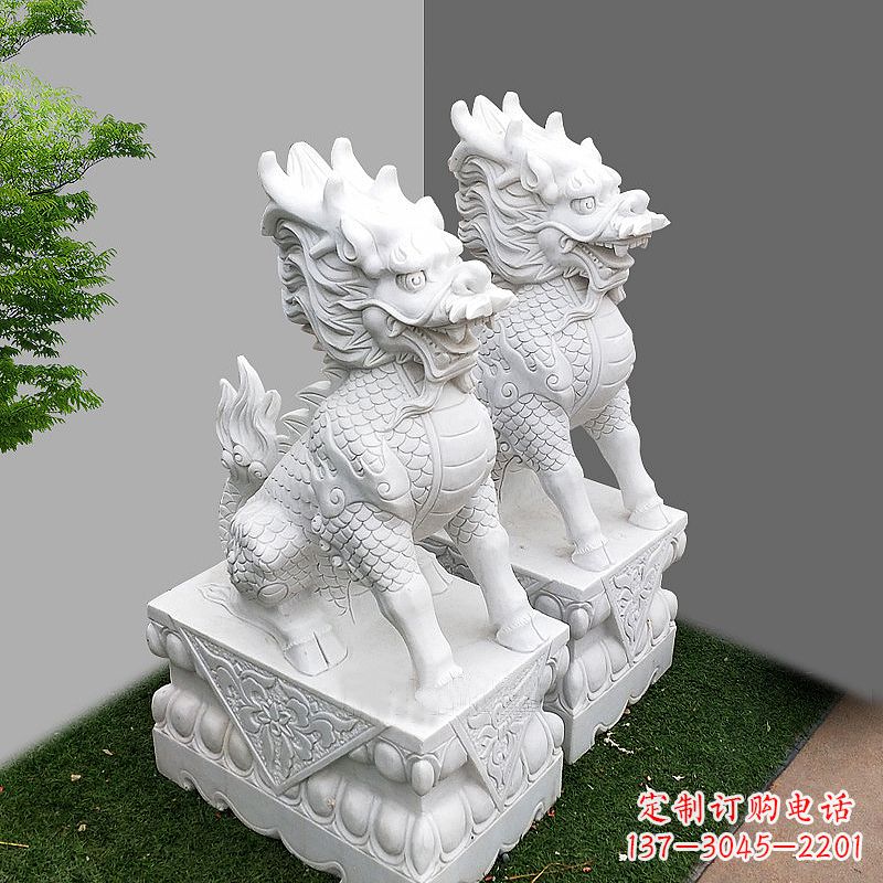 山西品质出众的汉白玉麒麟大门石雕塑
