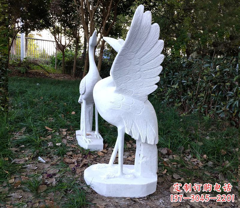 山西艺术级典雅的丹顶鹤雕塑