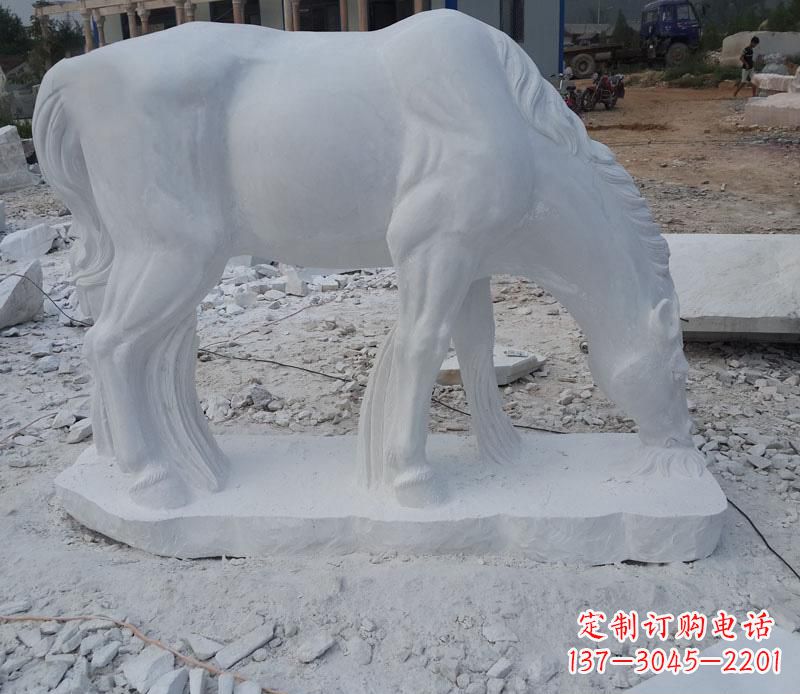 山西汉白玉动物马雕塑是由中领雕塑定制的一款精…