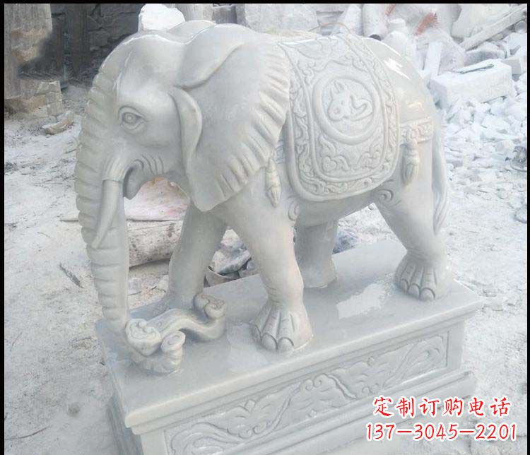 山西汉白玉吉祥鼻卷如意的大象石雕