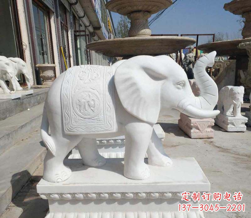 山西汉白玉酒店门口喷水大象