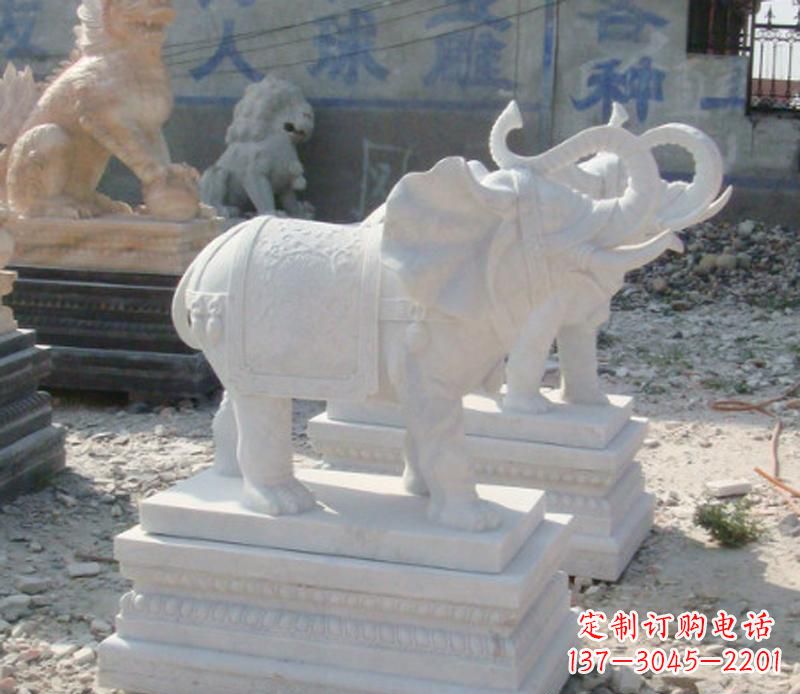山西汉白玉卷鼻喷水大象
