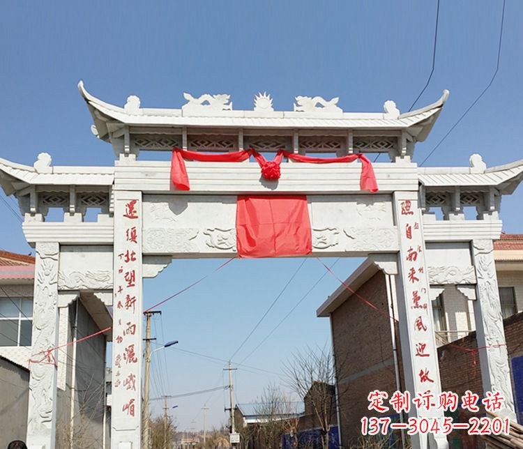 山西汉白玉三门石牌坊石雕——精致而优雅