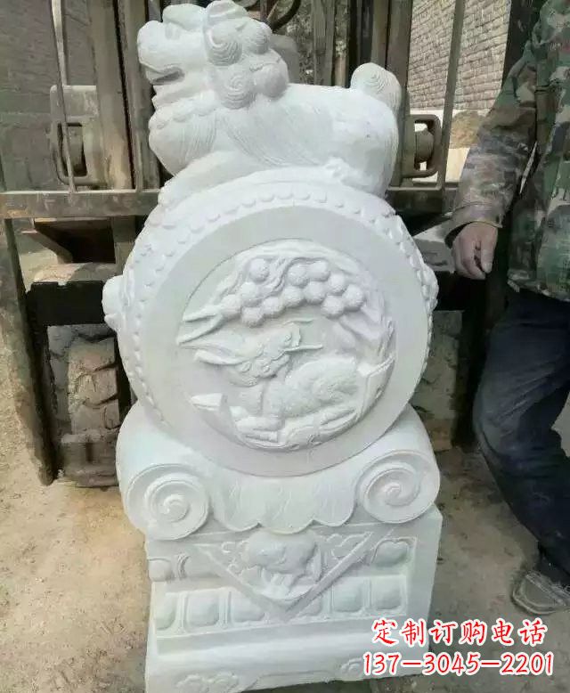 山西汉白玉狮子门墩