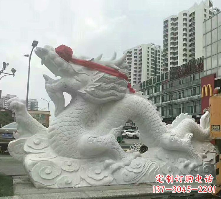 山西汉白玉神龙雕塑,精致而又具有历史感
