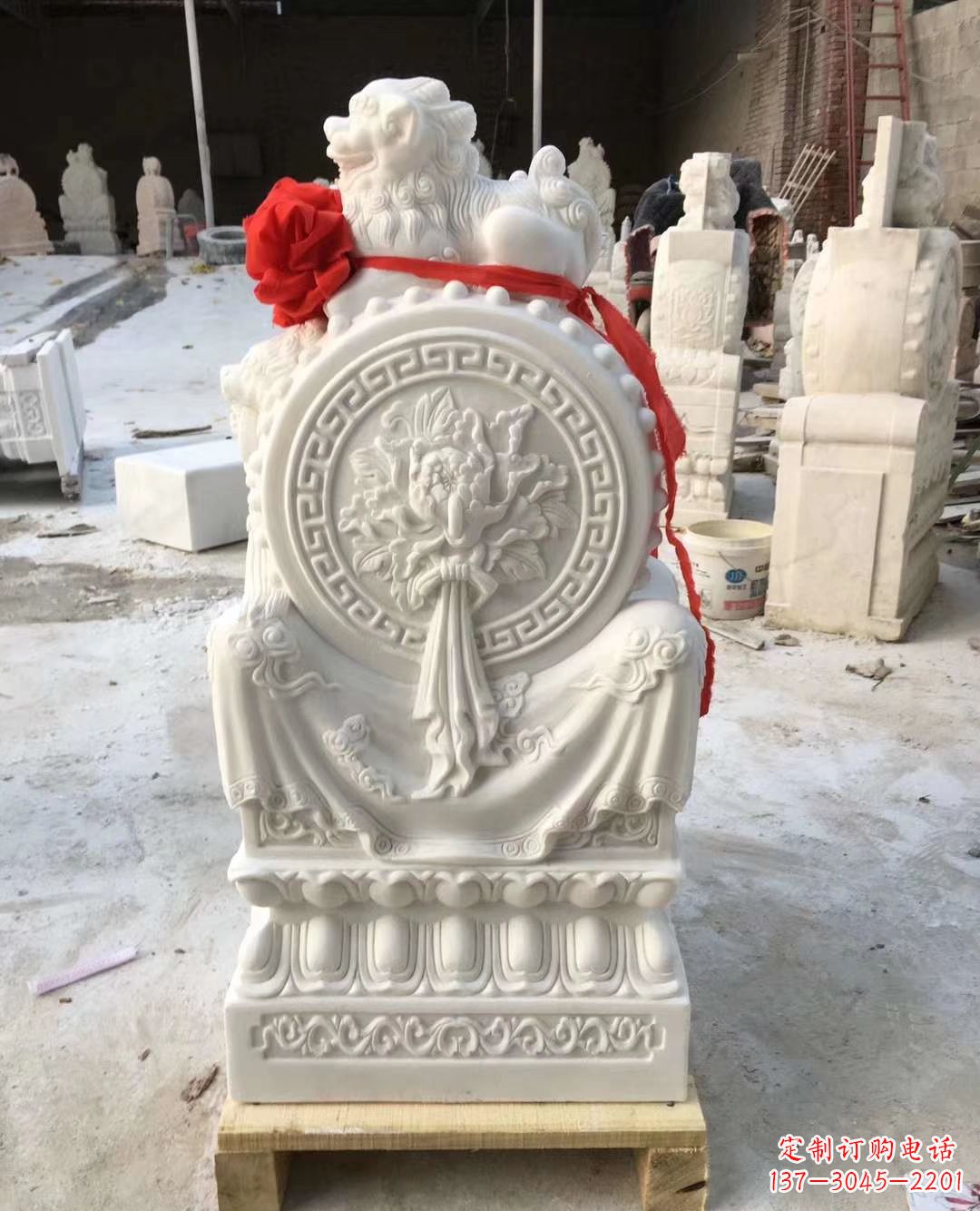 山西纯手工汉白玉狮子雕塑