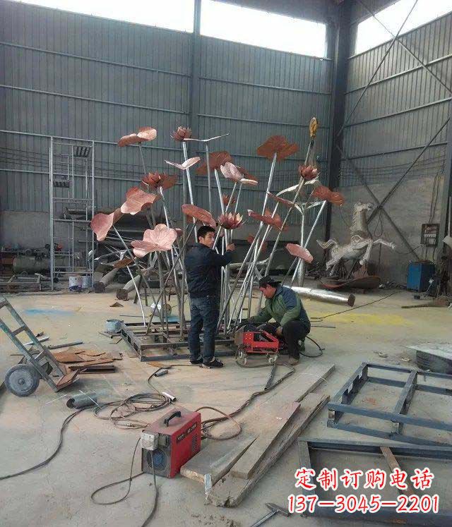 山西荷花荷叶广场景观铜雕