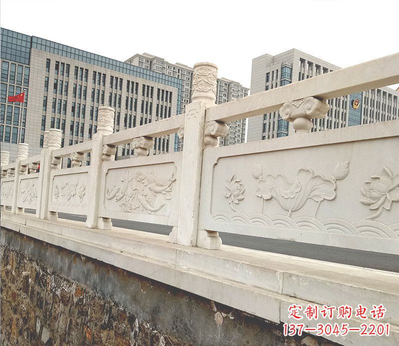 山西荷花鲤鱼石浮雕汉白玉石栏板石雕