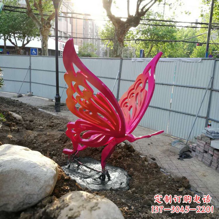 山西红色不锈钢蝴蝶园林摆件