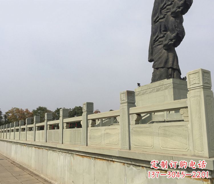 山西精美的护城河大理石栏板雕塑