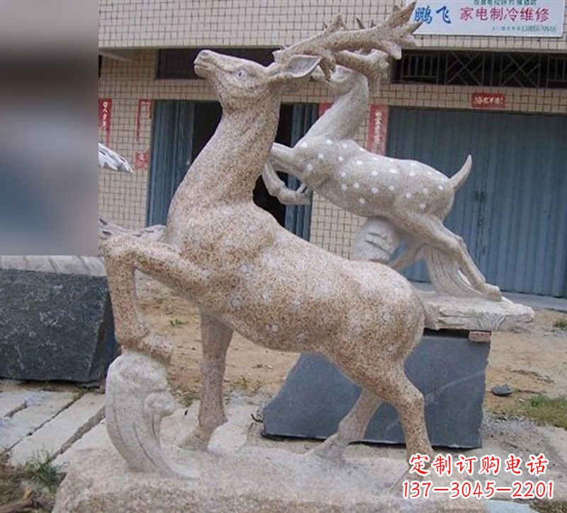 山西花岗岩梅花鹿雕塑,象征着美丽的永恒