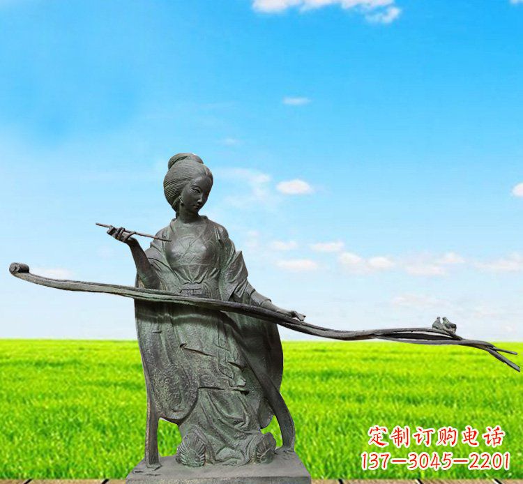 山西优雅迷人的古代美女铜雕