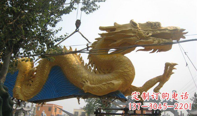 山西中领雕塑——黄金龙雕塑定制