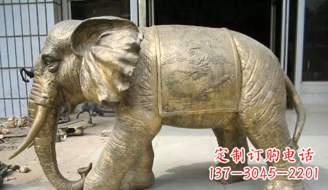 山西拥有好运的黄铜吉祥大象雕塑