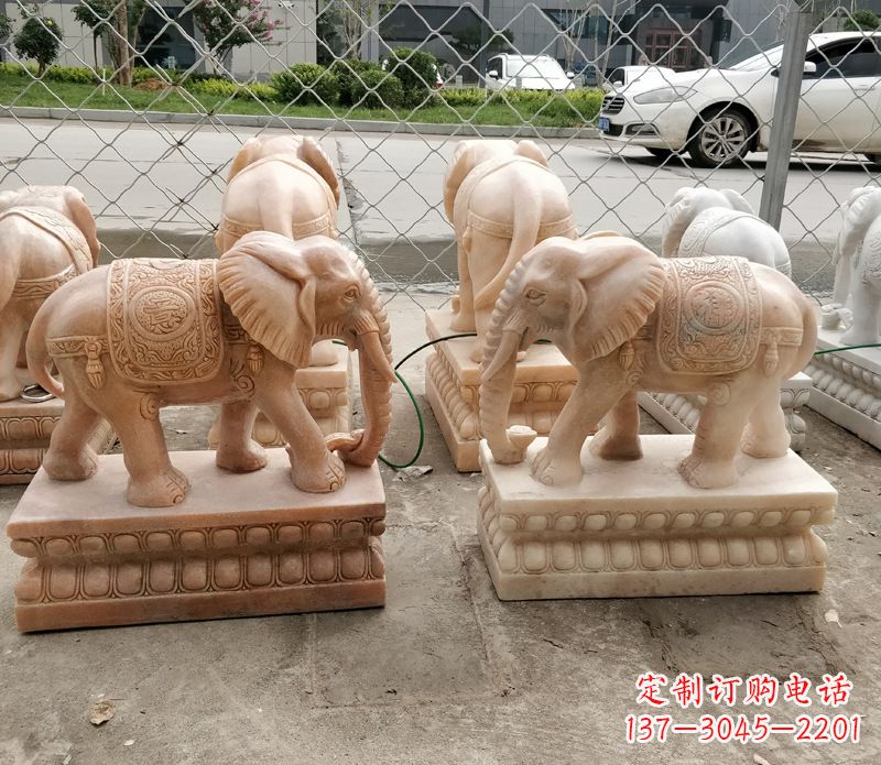 山西会喷水的石雕大象