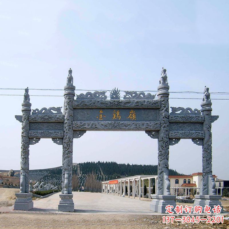 山西金鸡岭景区石雕牌坊