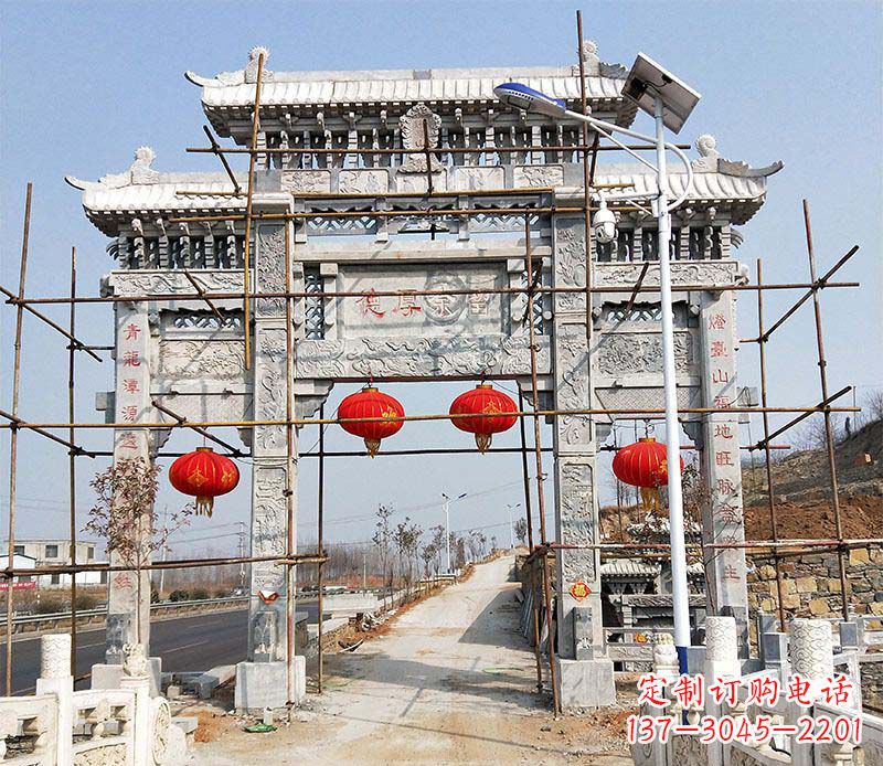 山西传统工艺精致三门牌坊石雕