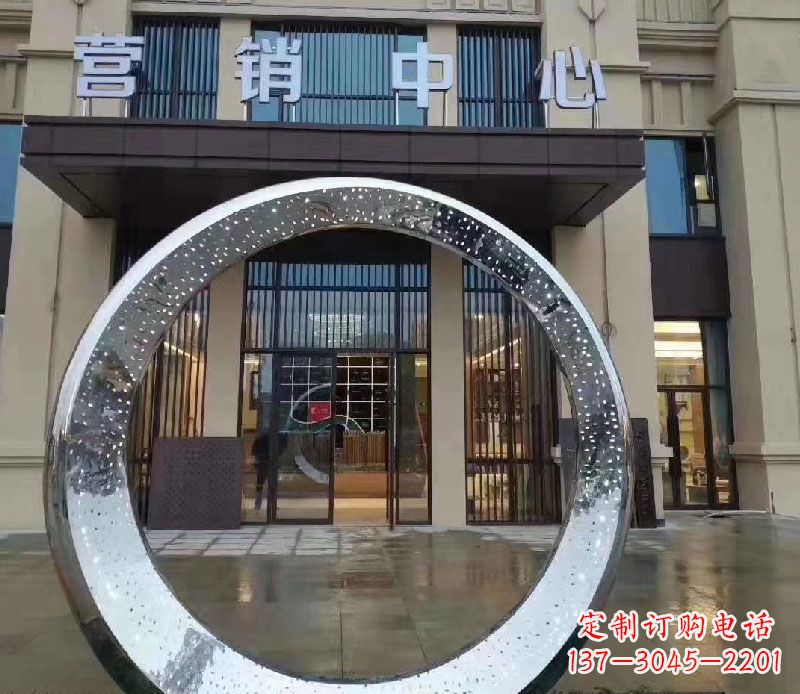 山西镜面时尚圆环不锈钢雕塑
