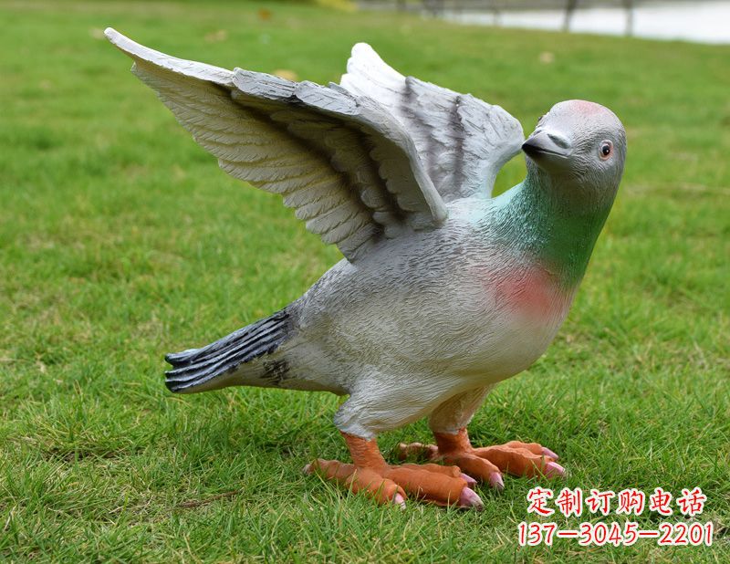 山西深具历史意义的和平鸽雕塑