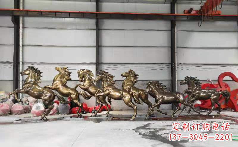 山西高贵雕塑,骏马奔腾玻璃钢动物雕塑户外摆件