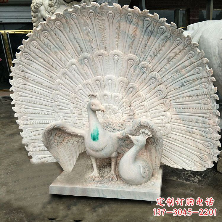 山西汉白玉孔雀雕塑,传统工艺精致塑造