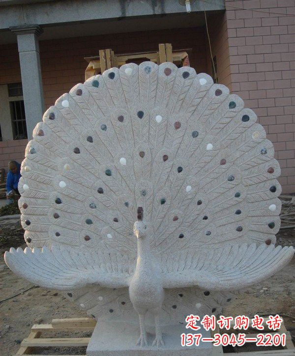 山西精美雕塑,定制孔雀开屏石雕