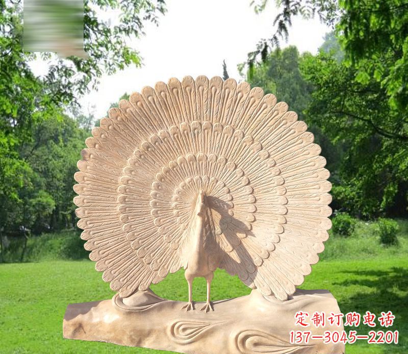 山西欣赏孔雀美感的石雕公园雕塑