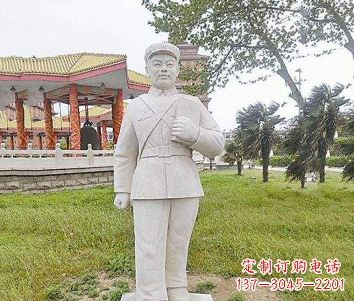 山西雷锋石雕——传承奉献精神