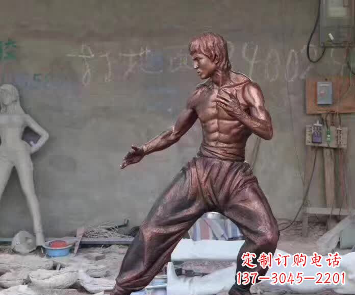 山西李小龙铜雕,精美尽显传奇风采
